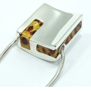APM 925 silver modern cheetah concave block sliding necklace serpentine chain